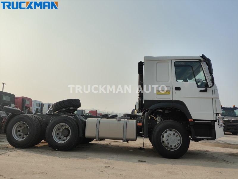 Tanque de combustível do caminhão trator 380HP SINOTRUK HOWO 6x4.jpg