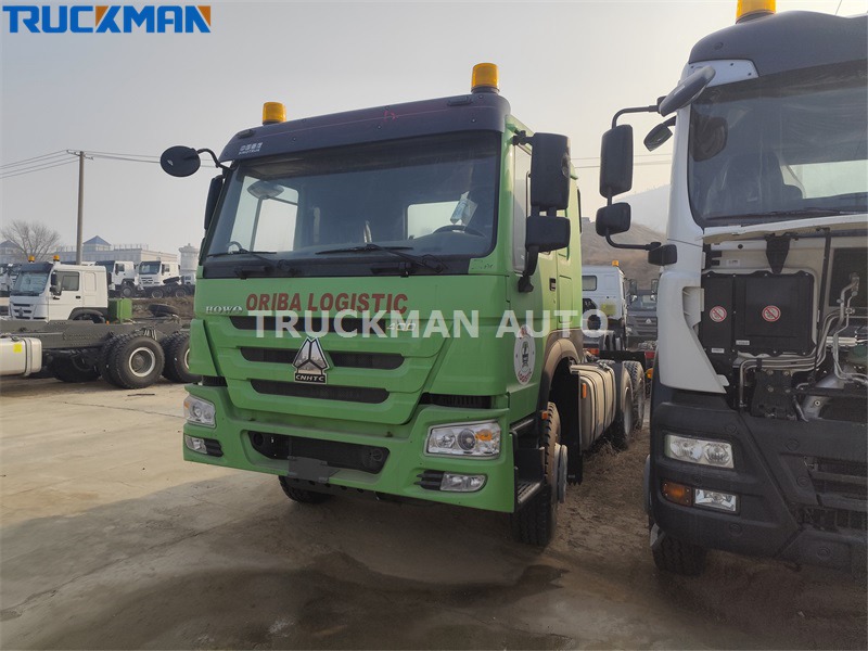 Camion moteur SINOTRUK HOWO