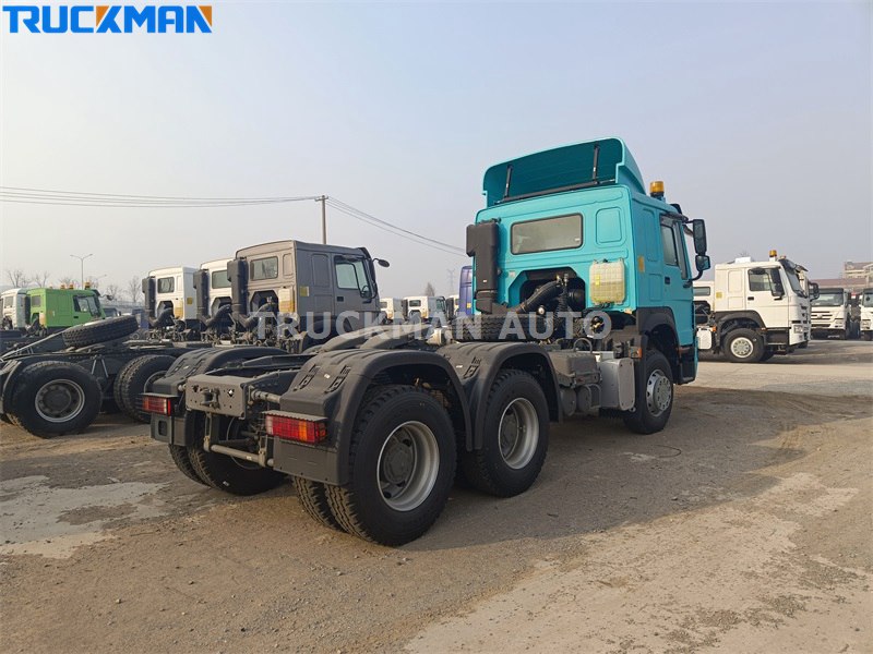 SINOTRUK HOWO Tractor Head