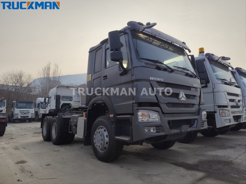 10 Tayar SINOTRUCK HOWO 400HP Tractor Truck.jpg