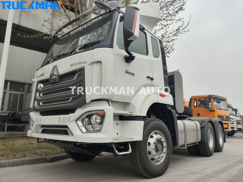 တာယာ ၁၀ လုံး SINOTRUK HOWO 430HP ထွန်စက် Truck.jpg