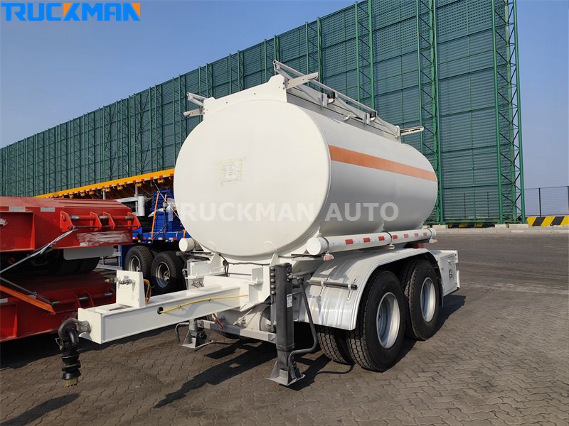 8 Cubic Meters 2 Axle Oil Tanker Trailer.jpg