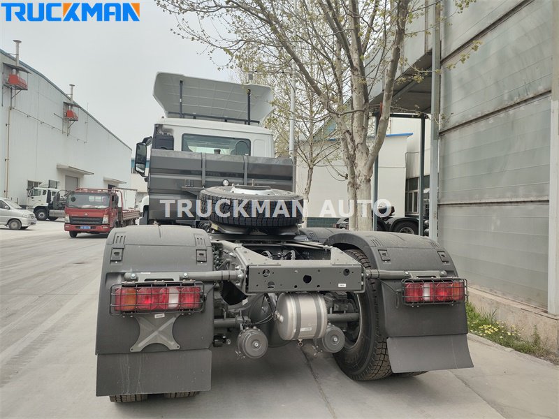 SINOTRUK HOWO Tractor Truck