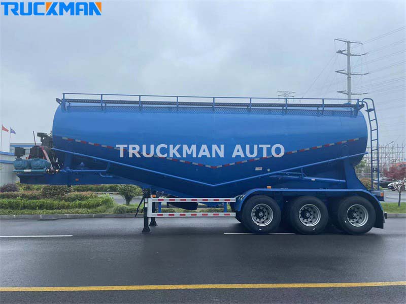 Trailer de tanque de pó a granel de 3 eixos 40m3.jpg