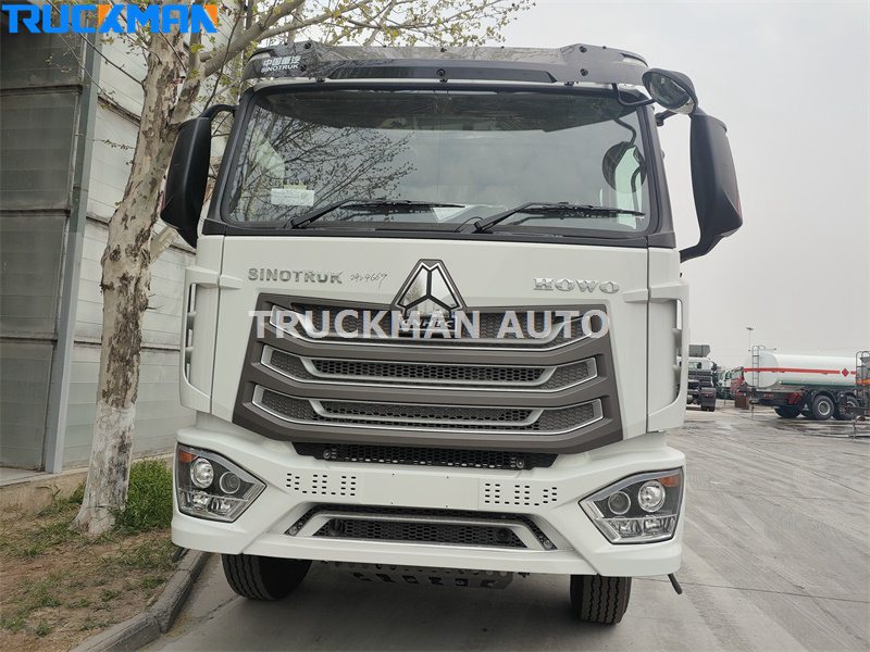 10 pneus SINOTRUK HOWO 430HP Tracteur Truck.jpg